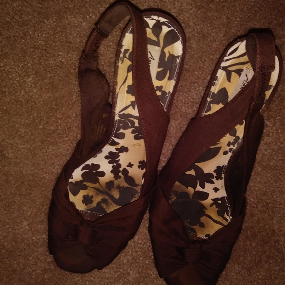 Wedges - Picture 2 of 3